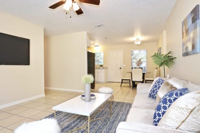1090 East Voorhis - 4