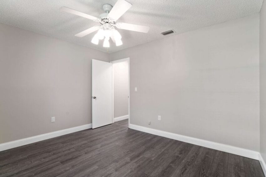 1347 Grace View Ct-16