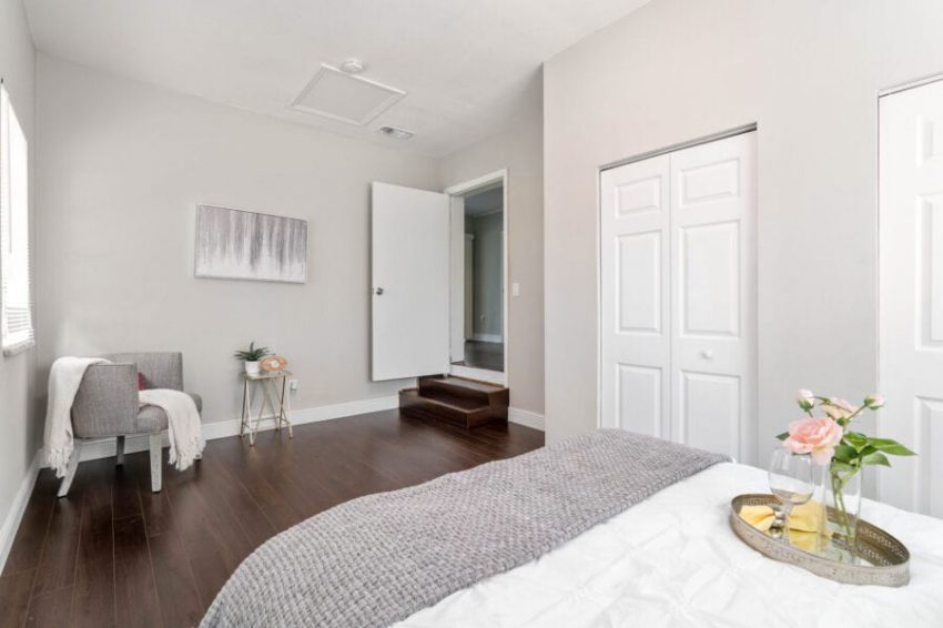 321 Lake Gertie Road-16