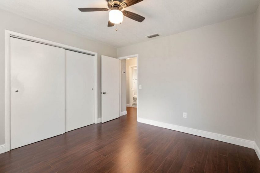 321 Lake Gertie Road-18