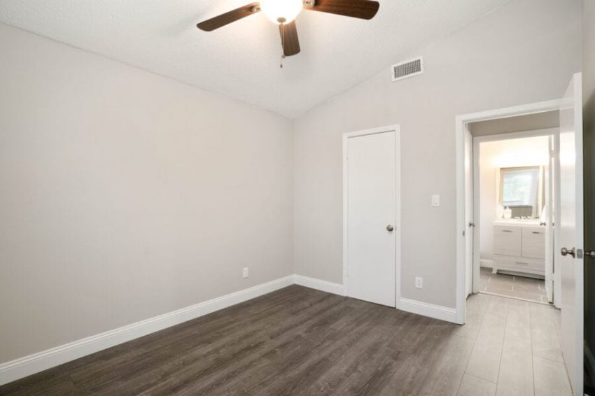 3530 Norwich Ct-19