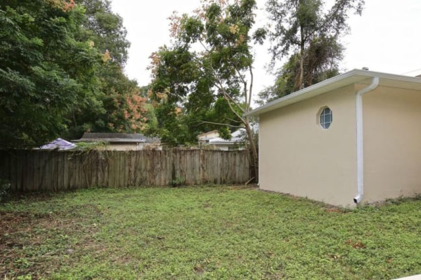 520 W EUCLID AVE, DELAND, FL 32720 13