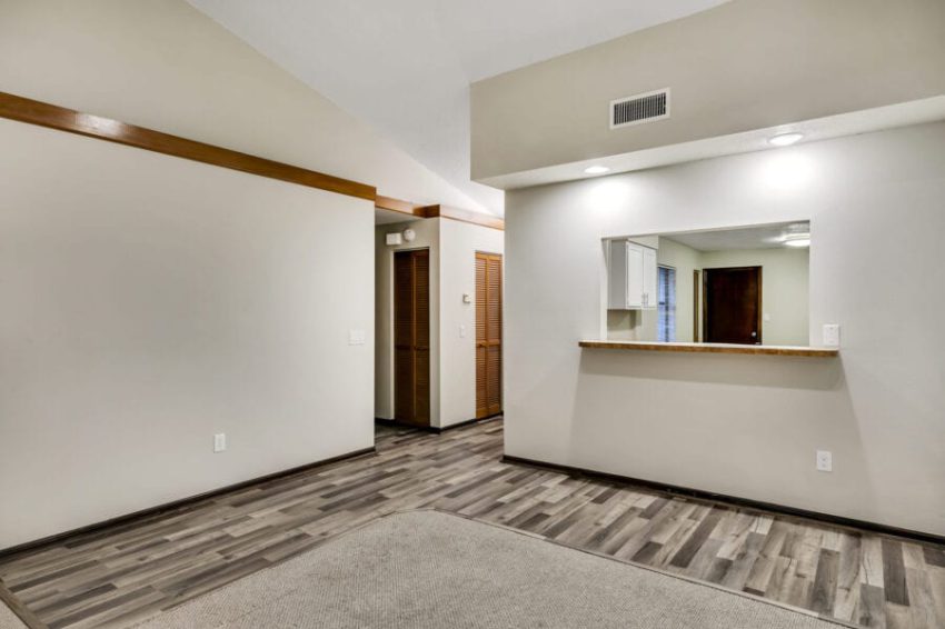 530 Hemingway Court 013