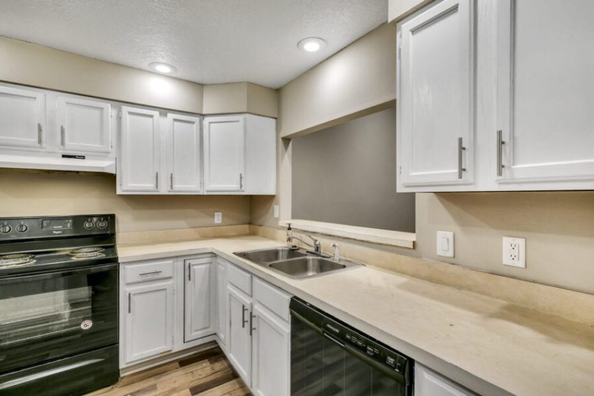 530 Hemingway Court 023
