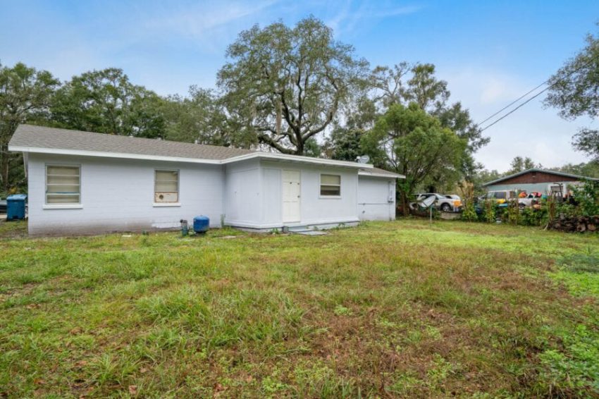 5717 West Dr-23