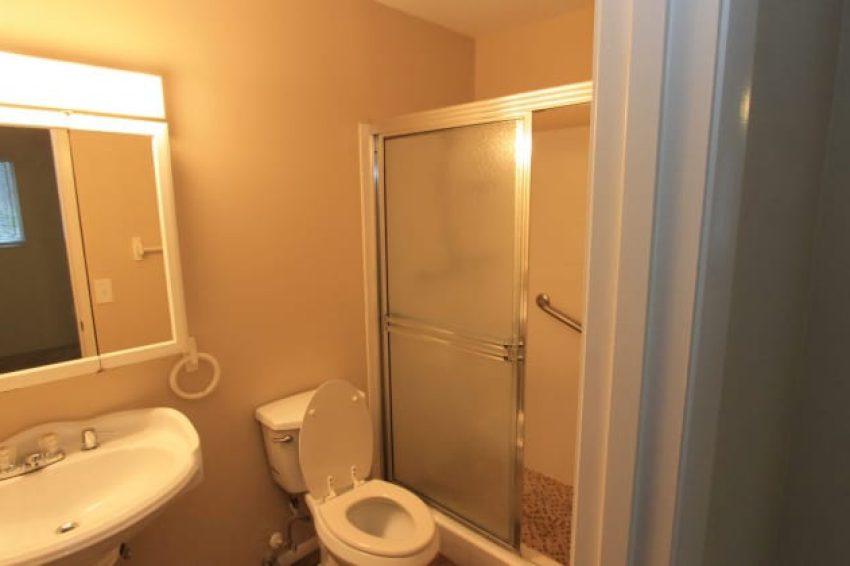 649 E Rosewood LN, Tavares, FL, 32778 6