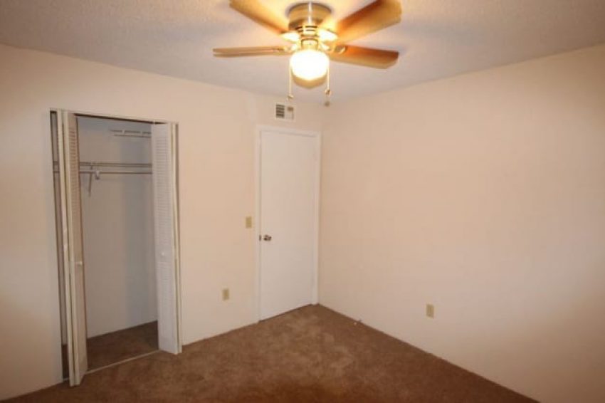 820 Rosewood LN, Tavares, FL, 32778 10