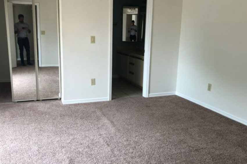 1028 ROYAL OAK BLVD LEESBURG, FL 34748 6