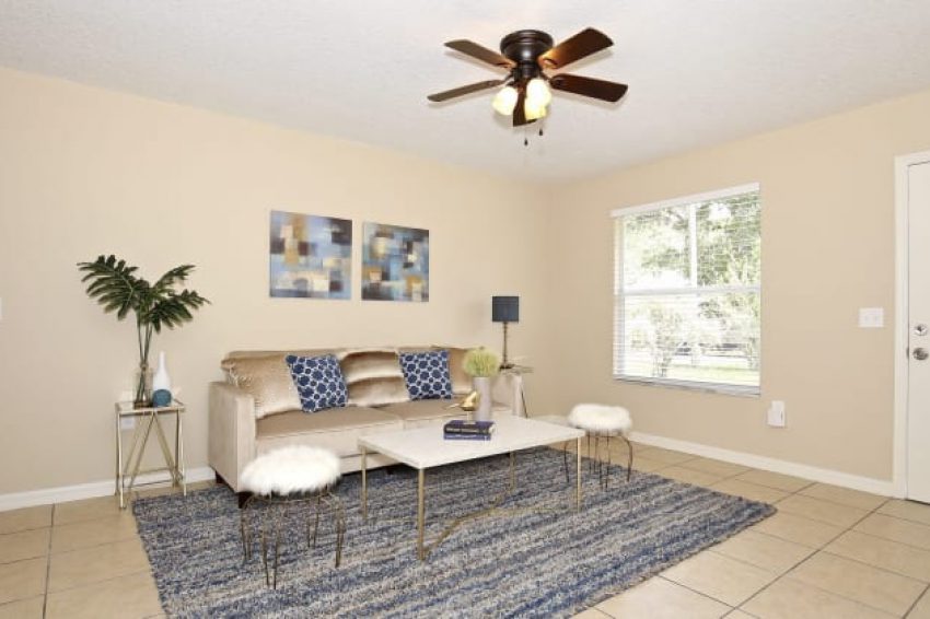 1090 East Voorhis - 3
