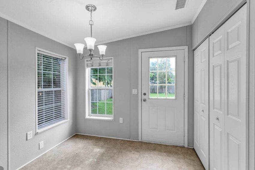 1305 Groveland Ave, Orlando, FL 32806 4