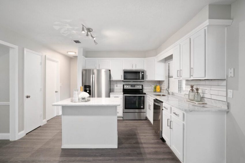 1347 Grace View Ct-11