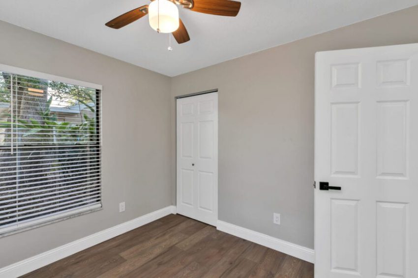 1734 Michigan Ave 014