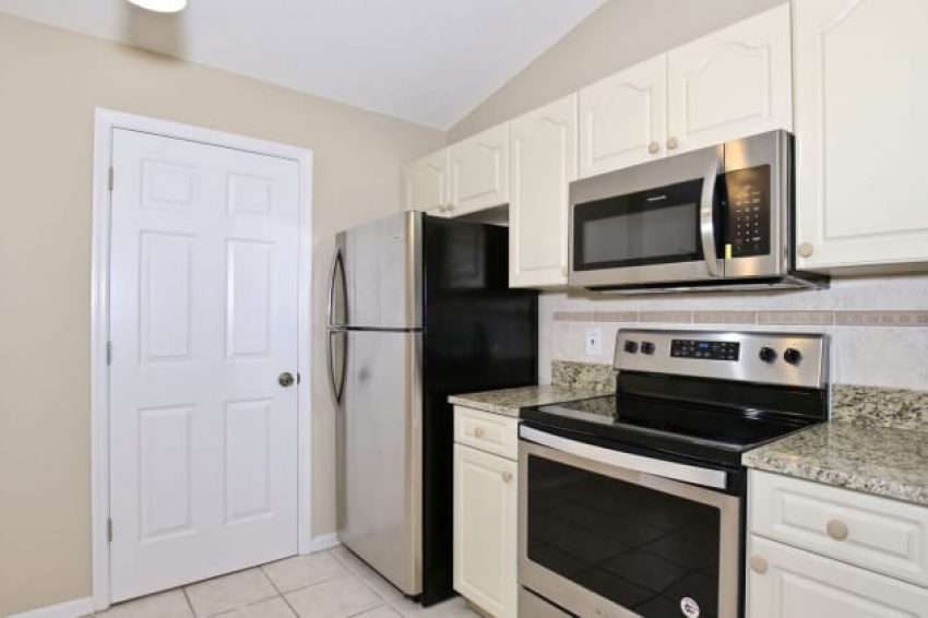 520 W EUCLID AVE, DELAND, FL 32720 10