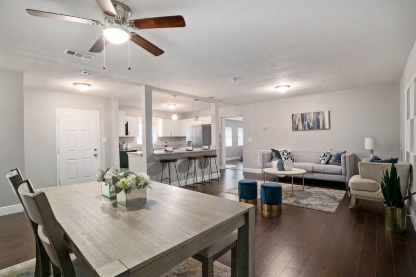 5717 West Dr-4